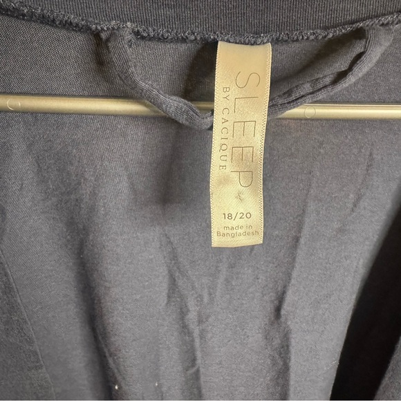 Cacique Blue Robe - Picture 4 of 5